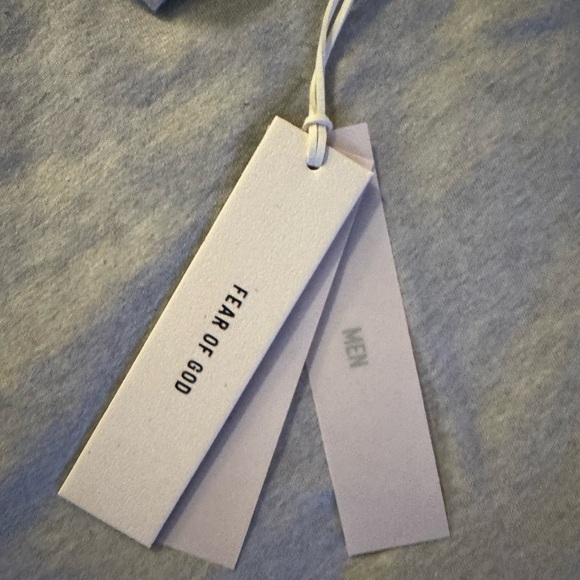 NWT - Fear of God Essentials Heather Stone Tee - Unisex S - Picture 4 of 5